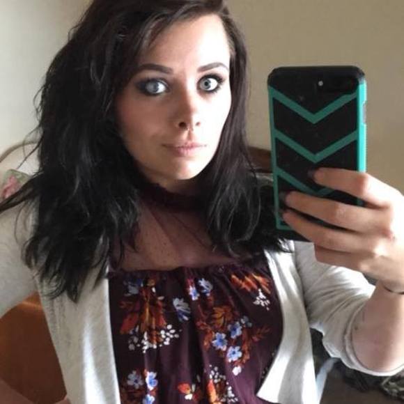 Meet your Posher, Taryn - Picture 1 of 1